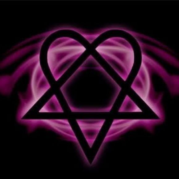 Meet your Posher, Jessica - Picture 1 of 1